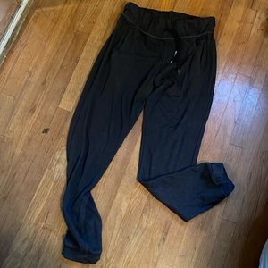 Ethika joggers